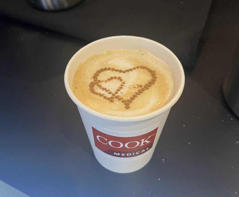 cookvascular's tweet photo. 🔴 Live from @VEITHsymposium! Join us anytime this week! Swing by our pavilion (on the 3rd floor) for engaging discussions, coffee, a close-up look at our handmade station, a chance to try out our simulators, and much more! Can't wait to see you there! 🔴

#VEITH2024 #FindCookRed https://t.co/q6RHMwbYIm