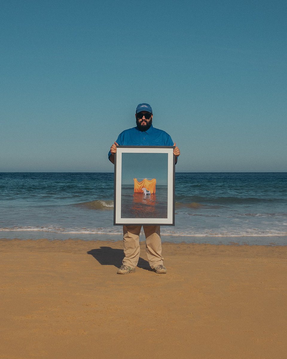 I now have a mailing list and gonna be giving away this print to one of the new subscribers! Subscribe before November 26th!

I’ll also use it to share new projects, behind-the-scenes photos and videos, and new limited edition prints…

Here:
andoniberistain.shop/pages/giveaway