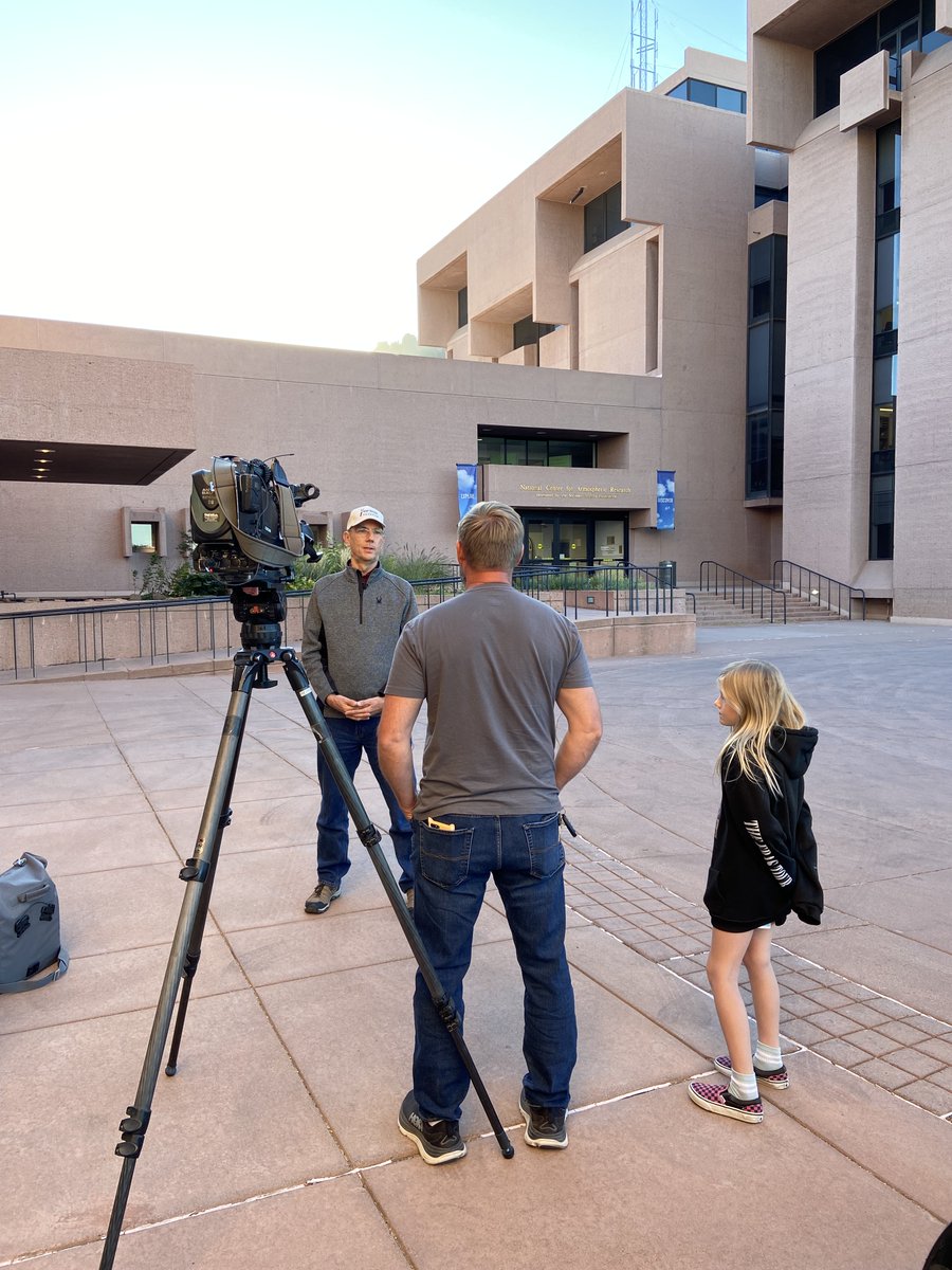 When there is a severe weather event, news outlets carry weather stories in different ways from the daily weather report. Help your students gain media literacy skills with our Weather in the News classroom activity: scied.ucar.edu/activity/weath…