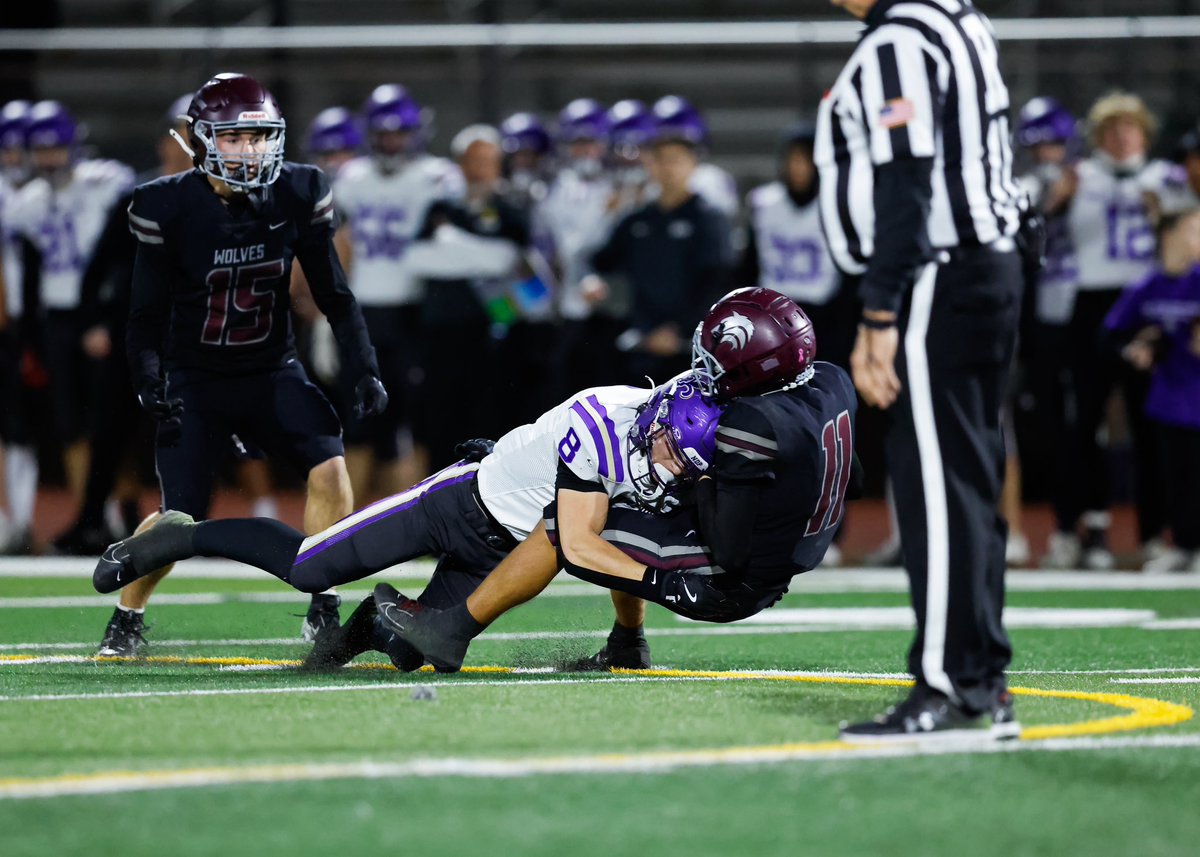 Cody Wells (@codywellss) on Twitter photo hudl.com/v/2Q6vRv
Full season highlights- 1st Team All Region LB
81 total 59 solo 22 assisted
7 sacks 12.5 tfl
7 PD 1 int
2 ff
<a href="/CodyTCameron/">Cody Cameron</a> <a href="/azc_obert/">Richard Obert</a> <a href="/JUSTCHILLY/">Just Chilly</a> hudl.com/v/2Q6vRv
Full season highlights- 1st Team All Region LB
81 total 59 solo 22 assisted
7 sacks 12.5 tfl
7 PD 1 int
2 ff
<a href="/CodyTCameron/">Cody Cameron</a> <a href="/azc_obert/">Richard Obert</a> <a href="/JUSTCHILLY/">Just Chilly</a>