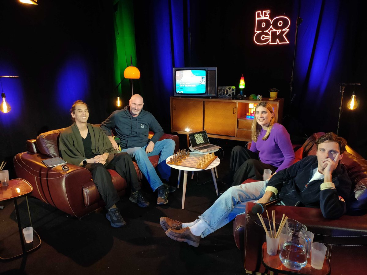 Au programme de Le Dock

🎥Un react du documentaire « Kasparov - Rebelle sur l'échiquier. »
♟️Une partie interactive contre le chat
📚Une masterclass sur les meilleurs coups de Kasparov

C’est maintenant juste ici 👉 Twitch.tv/artefr