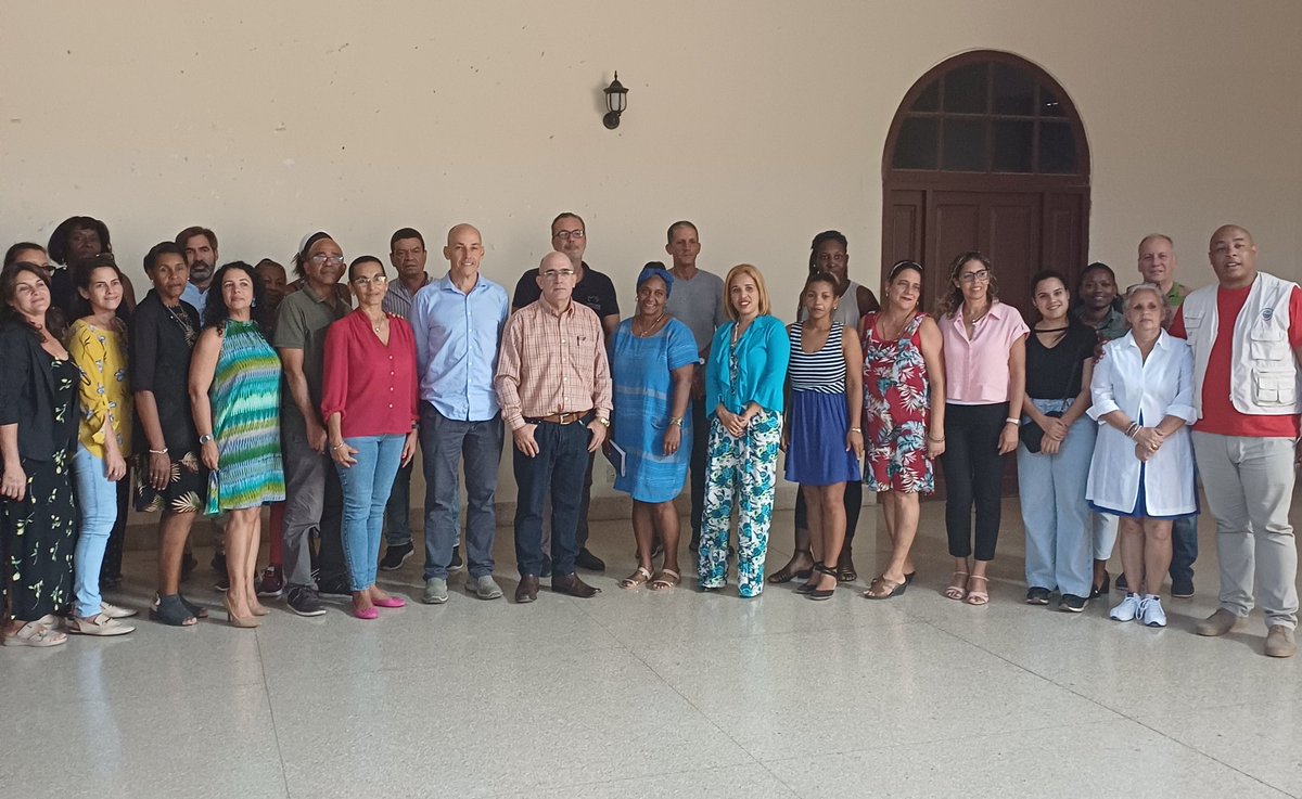 Estamos en #Guanabacoa, lanzando el Programa #MunicipiosSostenibles con <a href="/MEP_CUBA/">Ministerio de Economía y Planificación de Cuba</a> <a href="/CEDEL17/">Centro de Desarrollo Local y Comunitario</a> <a href="/MINCEX_CUBA/">MINCEX🇨🇺</a> <a href="/aics_lavana/">AICS La Habana</a> <a href="/PNUDCuba/">PNUD Cuba</a> <a href="/UEenCuba/">Unión Europea en Cuba</a>. Hoy estaremos además en intercambio con el equipo técnico a cargo del diagnóstico municipal.