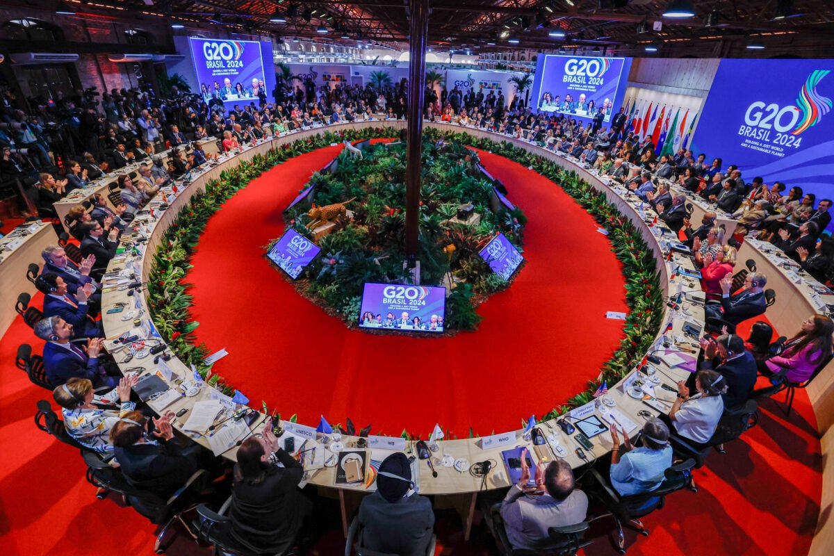 📢 “We call on governments, led by the #G20, to meet the moment and deliver the policies for an accelerated shift from #fossilfuels to a clean energy future, to unlock the essential private sector investment needed,” 

Find out the latest from Baku and Brazil including the