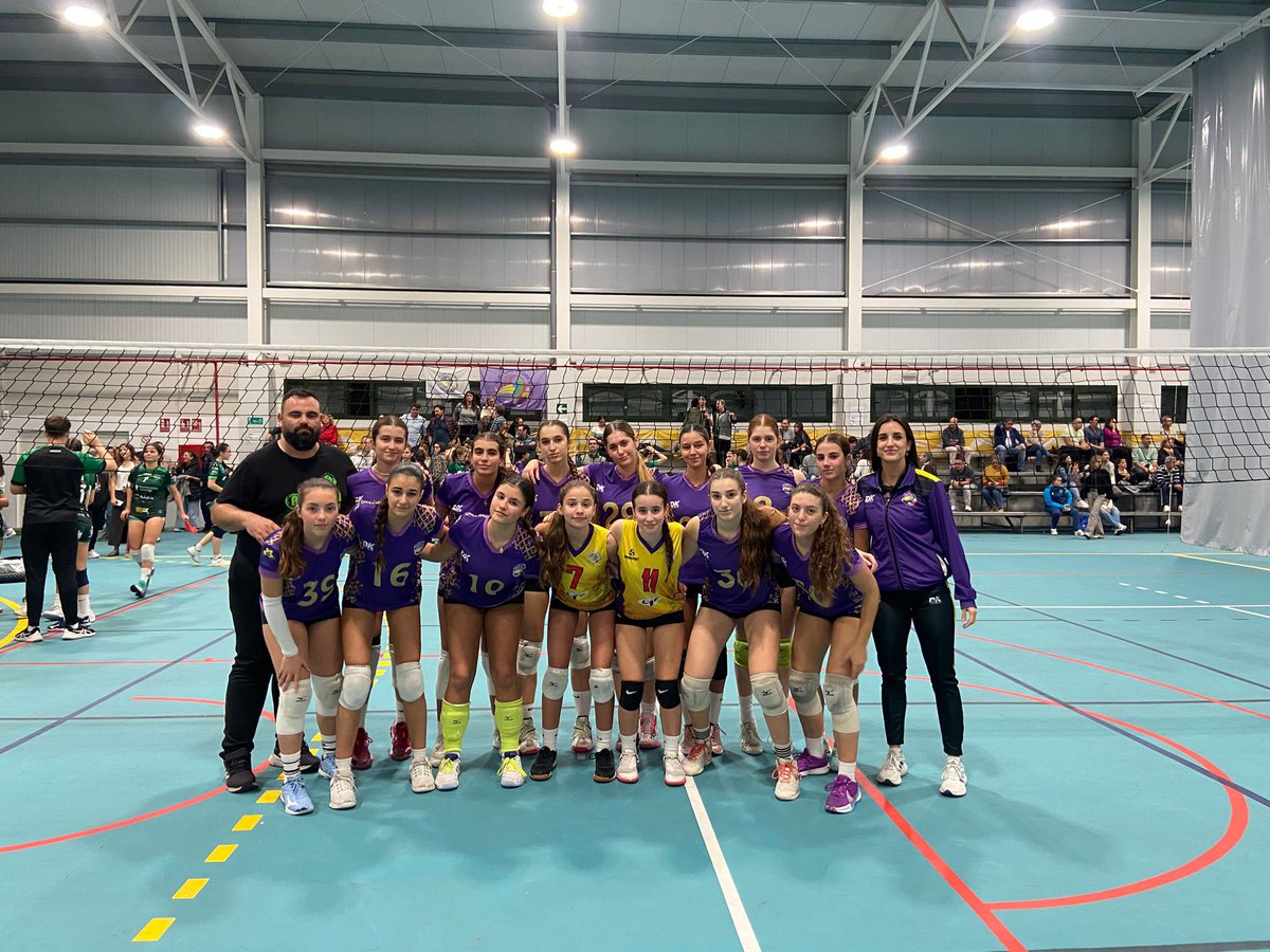 cdlasflores's tweet photo. 🚨Resultados categorías inferiores🚨

❌ Claret A 2-0 Alevín Amarillo 

✅ Claret B 0-2 Alevín Morado

✅ CV Rochelambert 0-3 Infantil Morado

✅ Cadete Morado 3-1 CAV Esquimo

❌ La Unión 0-3 Cadete Amarillo 

❌ Fuentes 3-0 Junior

Seguimos trabajando. ¡¡Vamos Flores!! 💜⚔️💛 https://t.co/JQfwxhhAsW
