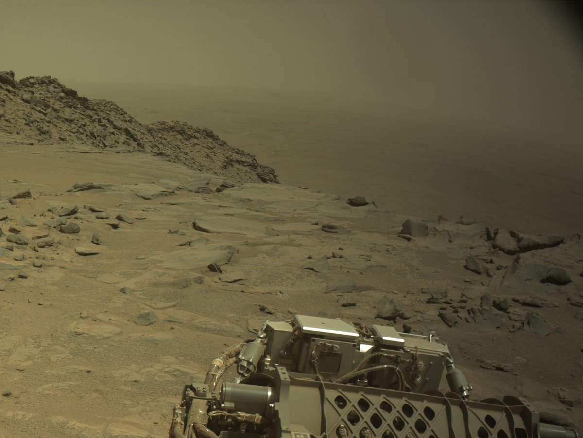 NASASolarSystem's tweet photo. @NASAMoon @NASAJPL Robotic missions continue to lead the way for future human exploration. @NASAPersevere sent these raw images from the surface of Mars today. The rover has successfully tested several technologies that will come in handy for future astronauts. https://t.co/cpaAKHdROK https://t.co/CZV0NmYrSY