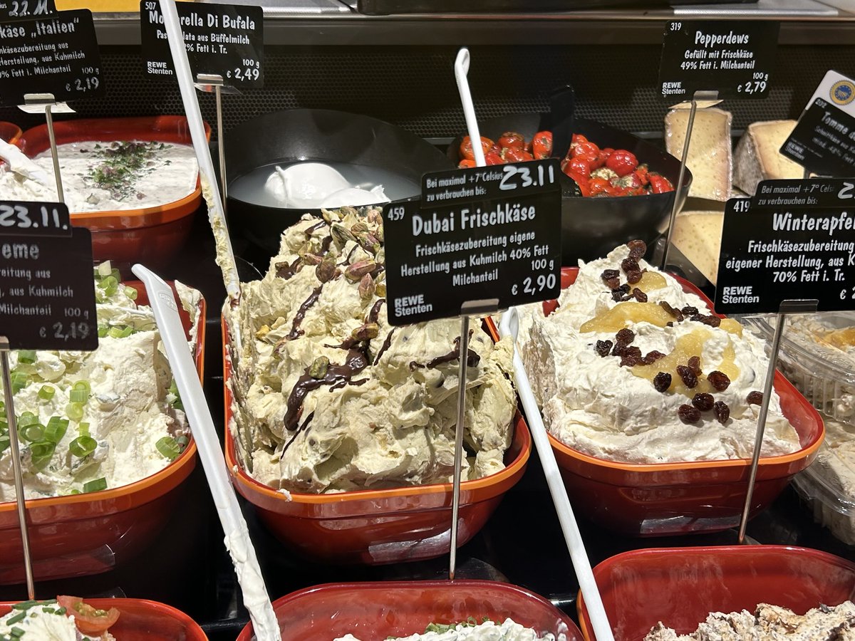 What on earth ist happening.

Ayo @everyone comment pics of dumb "Dubai" products.

Imma start collecting.