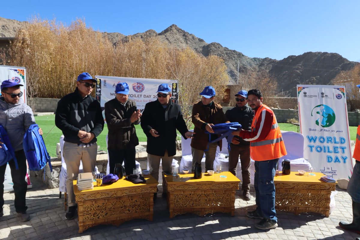 World Toilet Day celebrated at World Toilet College (HWTC), Leh, on November 19, 2024, with Municipal Committee Leh (MCL) in collaboration with the Amar Jyoti Yuvak Sangha. The event highlighted the importance of sanitation, &amp; the dignity of sanitation workers.
