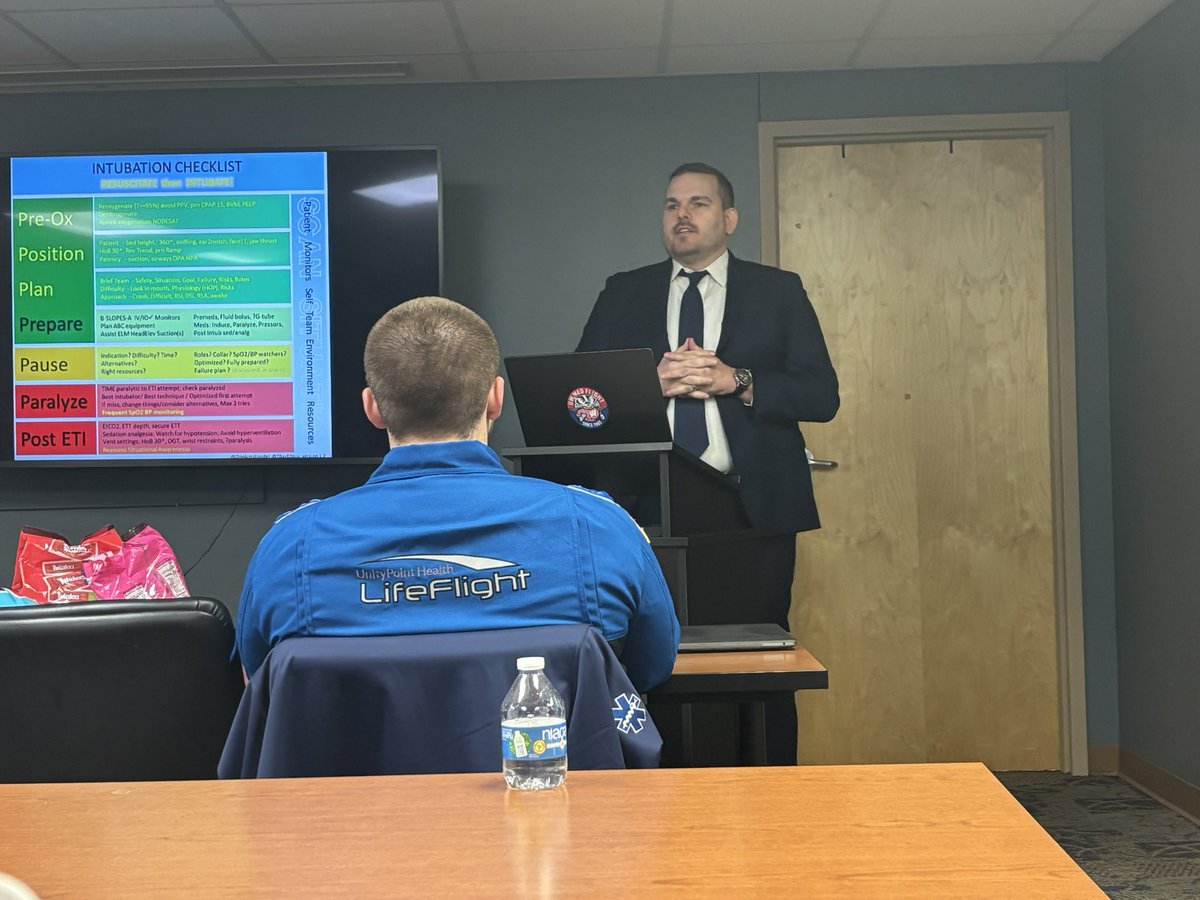 IMMCEMResident's tweet photo. Last week, Dr. Andrew Cathers, MD, DRTM, came to speak on prehospital airway management at our first Grand Rounds! Dr. Cathers is an Assistant Professor of Emergency Medicine at the University of Wisconsin and the Medical Director of @UWMedFlight. Thank you @DrewCathers! https://t.co/wqEt2dfZvG