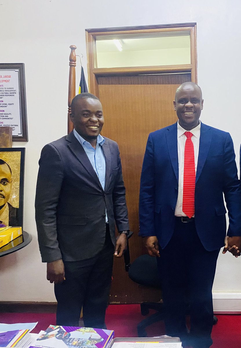 NicholasMugume1's tweet image. I had the privilege of meeting with @BalaamAteenyiDr State Minister for Youth Affairs, to discuss game-changing initiatives for our young people. We explored ways to enhance industrial skilling, foster meaningful partnerships, and drive collaborative efforts