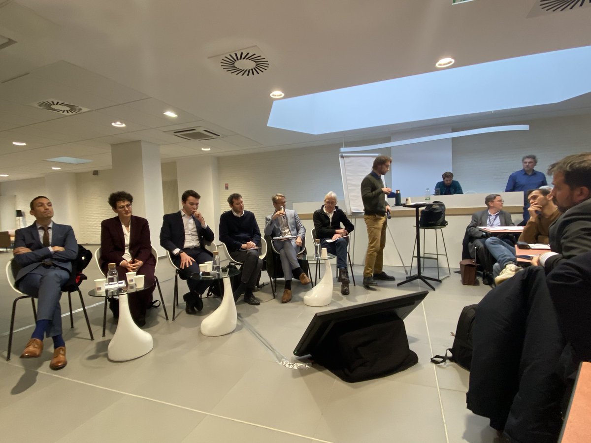 Antoine Ménager tweet media