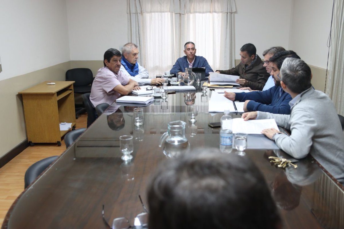 vargas_aignasse's tweet photo. ||Comisión de Hacienda y Presupuesto del Concejo Deliberante de San Miguel de Tucumán||

Hoy nos reunimos para comenzar el análisis del presupuesto 2025 de la Municipalidad. En los próximos días continuaremos con las reuniones para debatir y profundizar sobre el tema. 
+ https://t.co/DKjrI6QthK