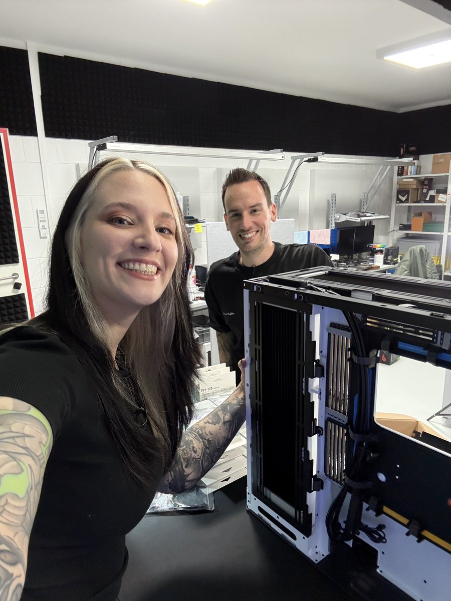 Meeix (pronounced: “makes”) tweet media