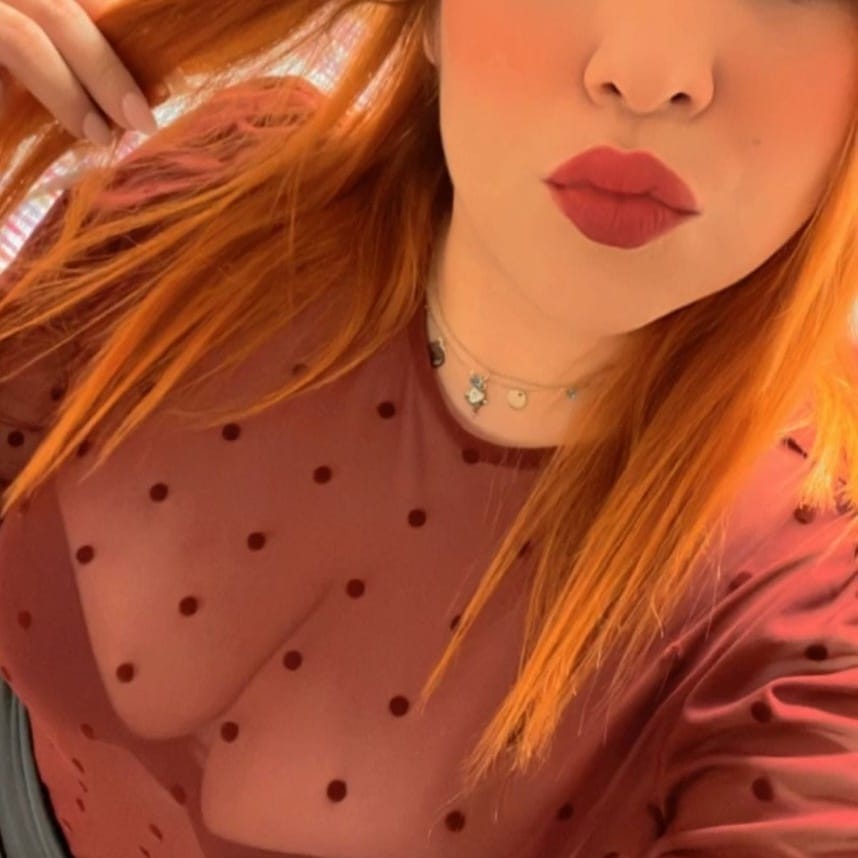 Extrañando mi cabello largo. #hotwife #Bilbao #swinger #corneador #sugardaddy