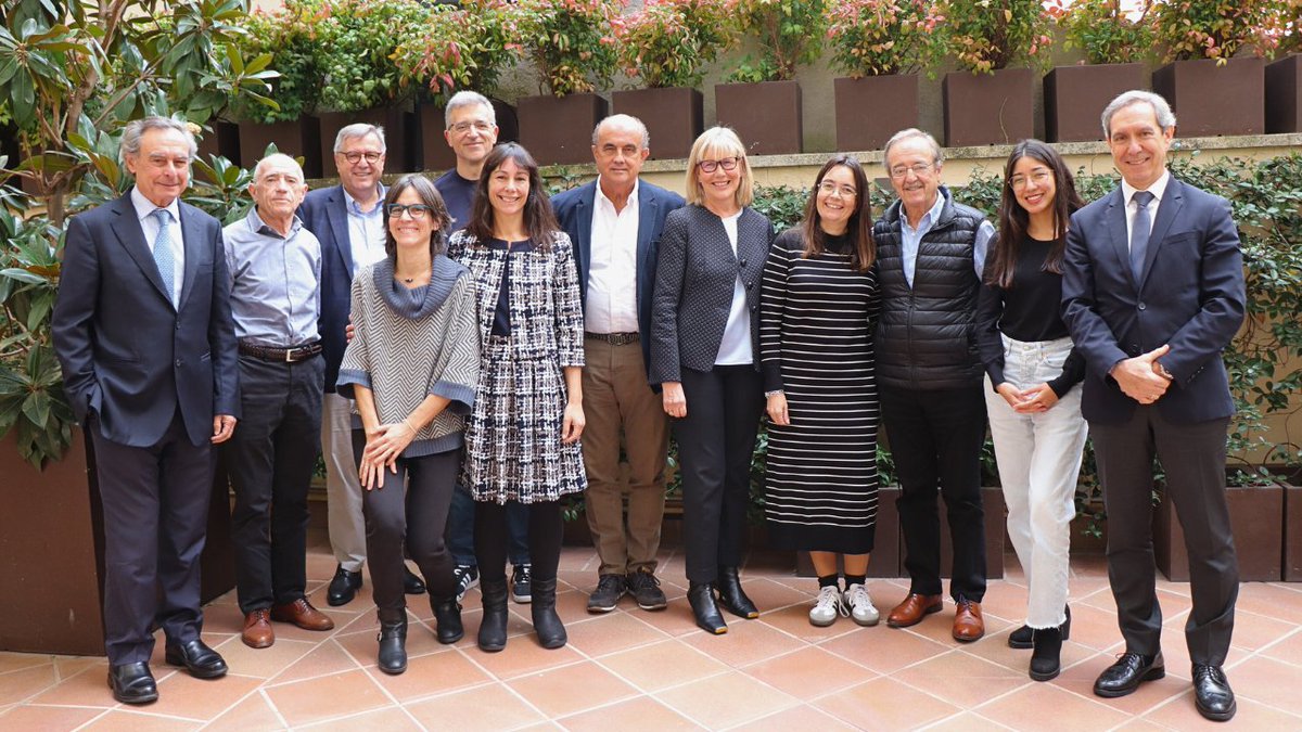 💡Reunión del patronato de IMAS: Balance del 10º aniversario y un 2025 con grandes perspectivas

En nuestra 2ª reunión anual hemos revisado el estado actual de nuestros proyectos y asomarnos a un ilusionante #2025 💫

Descúbrelo aquí:
🔗shorturl.at/msg98 

#SanidadConFuturo