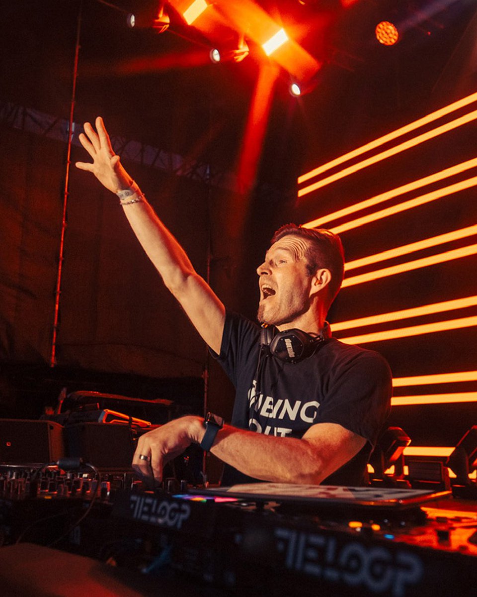 You know the time and place <a href="/vibingout/">Vibing Out</a> family! See you real soon on my Twitch 🫶🏼

8PM EEST / 6PM UK / 7PM CEST / 10AM PDT / 3AM AEST

Join here: m.twitch.tv/darude/home