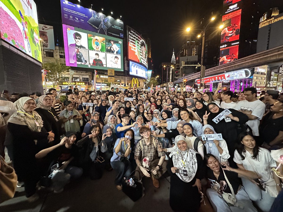 Bank_mondop's tweet photo. Love you Malaysia!!!!!!!

#ISBANKY #ISBANKYBD2024 https://t.co/oBbTz8tSm3