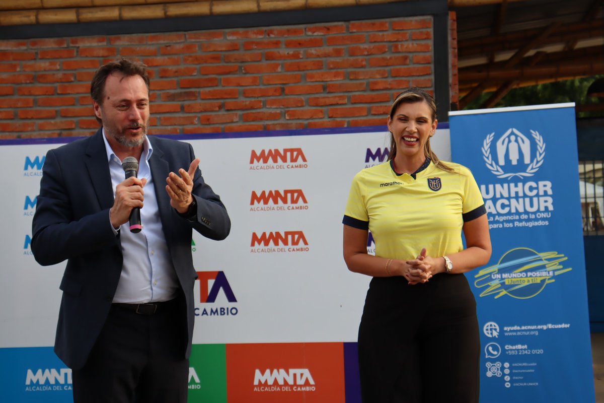 ACNUREcuador's tweet photo. 1/3 Con el valioso apoyo de @statePRM y en coordinación con @manta_alcaldia, inauguramos el Centro de Desarrollo Comunitario en la comunidad El Palmar. 🏢

Un espacio de integración para las personas refugiadas, desplazadas por la fuerza y la comunidad de acogida. 🫶 https://t.co/4IfdcijBhK