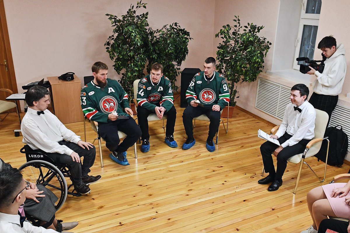 ХК Ак Барс tweet media