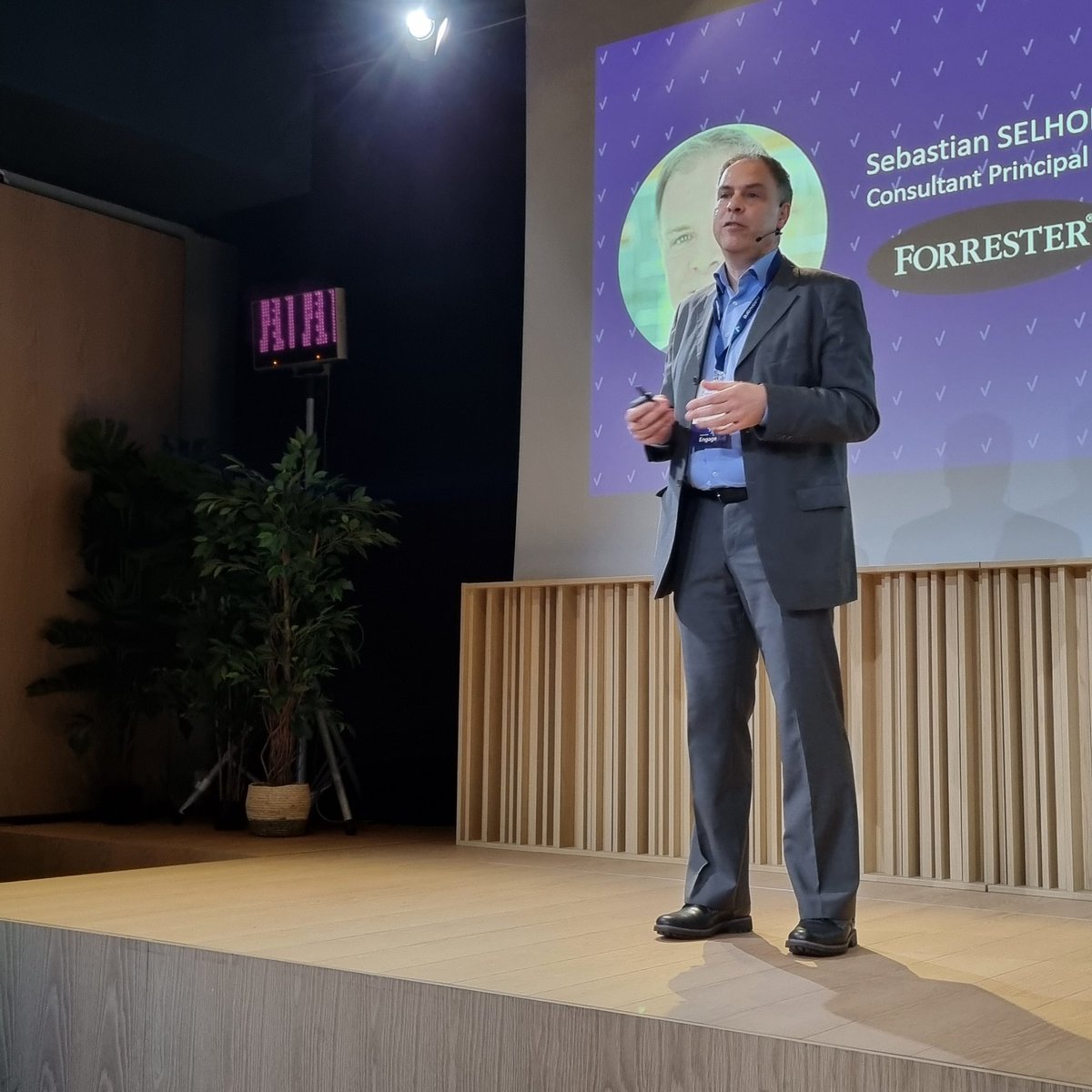 amilhatpascal's tweet photo. Sebastian Selhorst de Forrester sur les tendances du marché de la Comptabilité Fournisseurs https://t.co/UdntlhCFCw