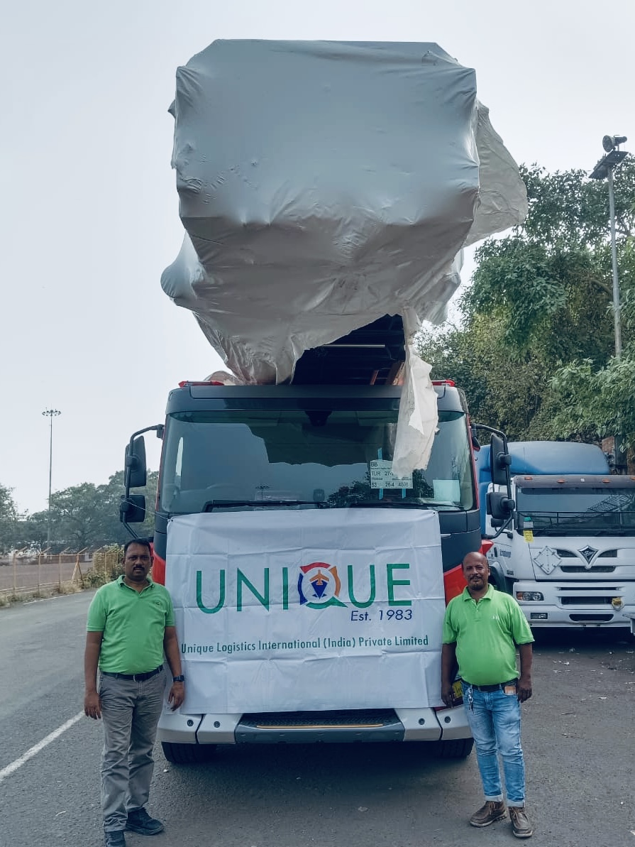 UNQLLogistics's tweet photo. When it comes to moving your inventory, no challenge is too big for UNIQUE!

UNIQUE seamlessly executes complex logistics operations across a diverse range of industries—no matter the conditions. https://t.co/NVv2yUPuR0
