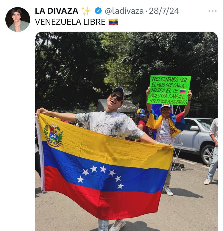 JohanLozada26's tweet photo. Quieren al país libre y al mismo tiempo coquetean con las prepago del chavismo.
¿Cómo se llama la obra? https://t.co/LtKzerwA1j