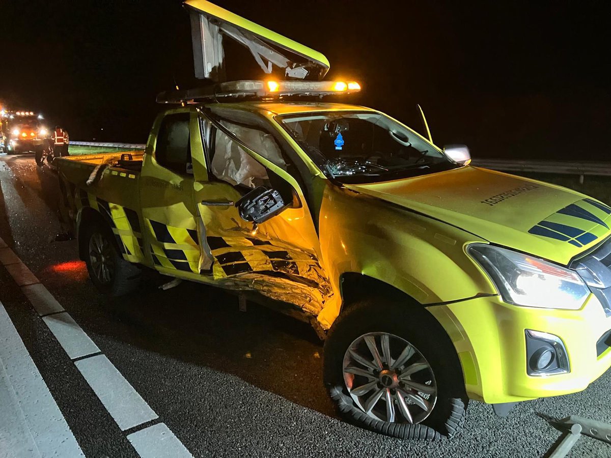 Aanrijding voertuig Weginspecteur op A31 Dronrijp