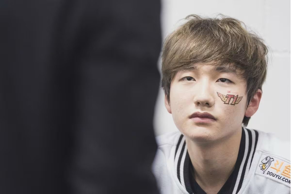 <a href="/T1LoL/">T1 LoL</a> Let Faker know it was me who sent him