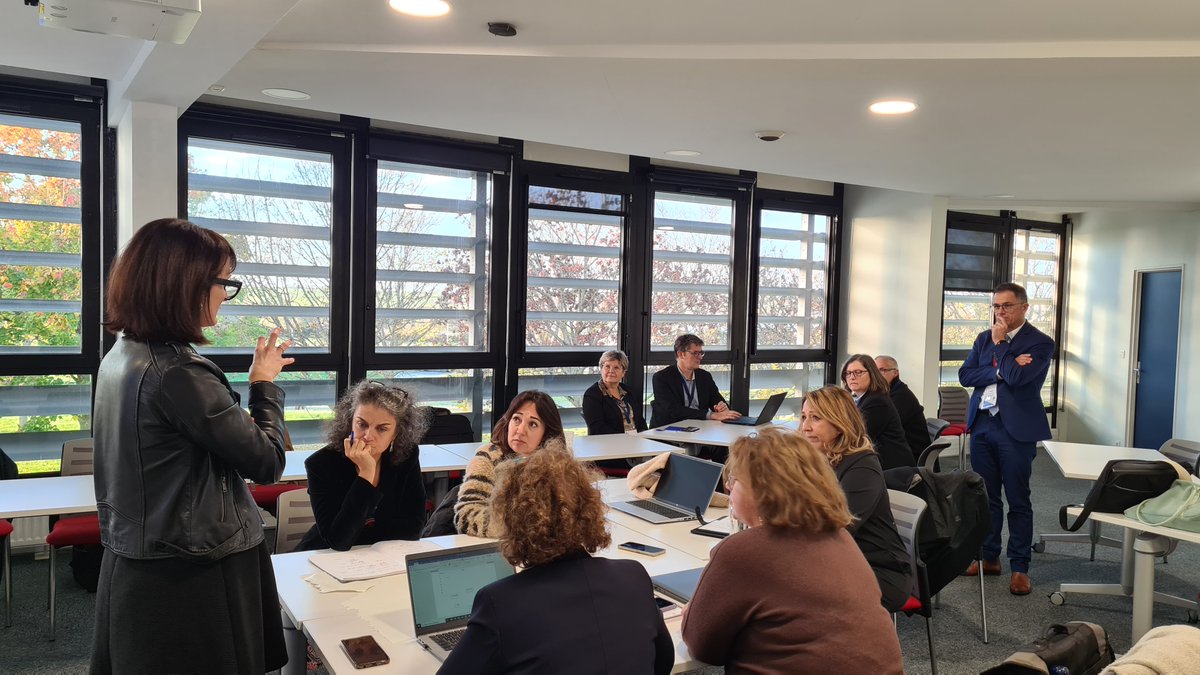 Ih2ef's tweet photo. Mi-novembre, l'@IH2EF accueillait près de 100 nouvelles principales & nouveaux principaux d'#EPLE nommés à la rentrée 2024 : une évolution de carrière notable accompagnée par l'Institut, dans la continuité du séminaire de juin 2024
✔️délivrer un #pilotage performant
✔️adapter sa #posture à sa nouvelle fonction
✔️approfondir les dimensions financière et juridique