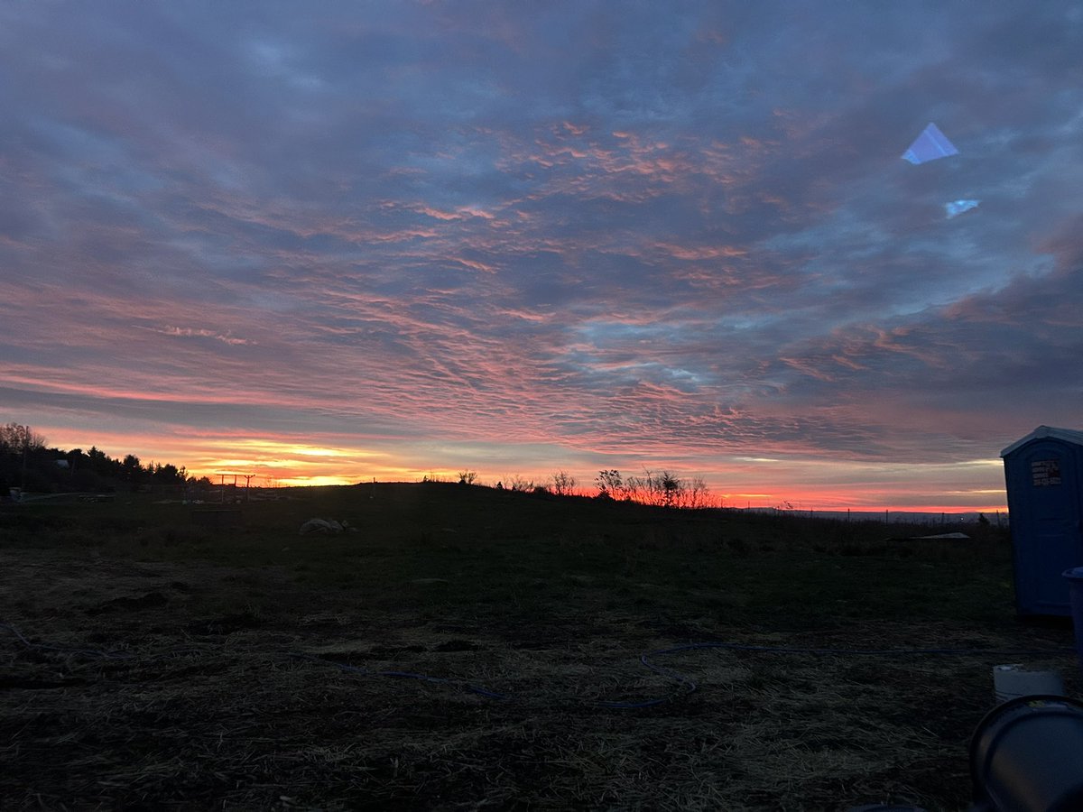 Another high wall sunrise 🌅