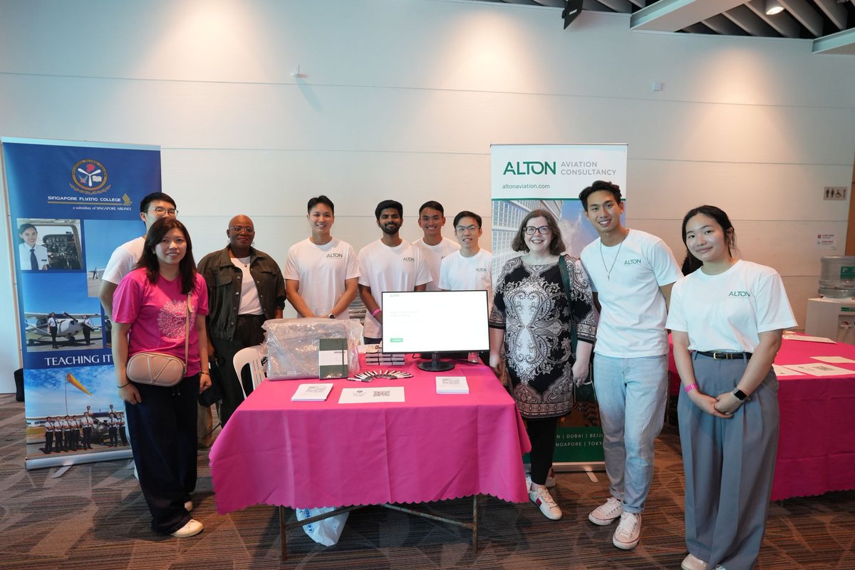PledgeOne's tweet photo. Pledge 1% member, @AltonAviation's Singapore team supported Girls in Aviation Day 2024 by sponsoring an event organized by the @WomenInAviation Singapore Chapter bringing over 500 young women to explore aviation careers.
Weβre so proud of them!
#Pledge1 #membershoutout https://t.co/qK9WBXupZm