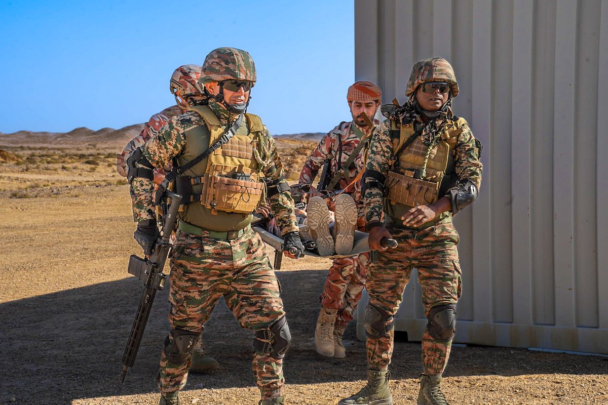 armasentactical's tweet photo. The #IndianArmy's new Uniform paired with our Ladakhi Khaki #STRIG #PlateCarrier & Accessories seem to work perfectly well in the #Oman dessert.
Seen during joint training Exercise #AlNajah
↳ https://t.co/lIirQ9D0St
#CounterTerrorism #India
#IndiaOmanFriendship🇮🇳🇴🇲 https://t.co/RMPTUsA0cy