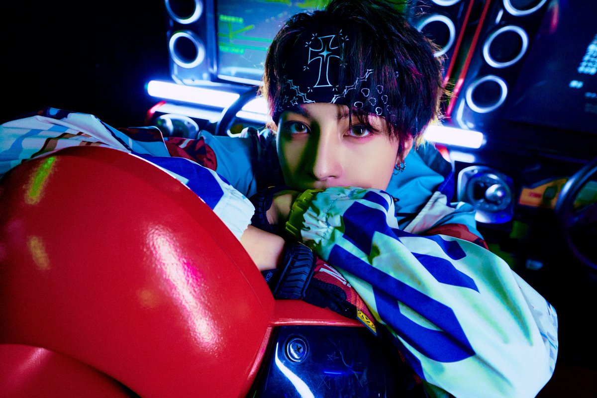 WayV_official's tweet photo. WayV The 6th Mini Album ‘FREQUENCY’ Image Teaser 6 #YANGYANG

【FREQUENCY - The 6th Mini Album】 
➫ 2024.11.25 (CST/KST)

💿Pre-order &amp; Pre-released 'HIGH FIVE'
https://t.co/FB5X6wn4aE 

#WayV #威神V #FREQUENCY
#WayV_FREQUENCY https://t.co/y4v2ReG8of