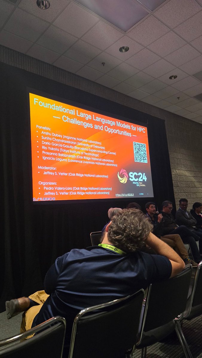 Jai_dayal_hpc's tweet image. Q: &quot;Is AI a bubble?&quot;

Panelists: no, absolutely not. It&apos;s just getting started.

(I agree).

How many years until session chairs at SC get replaced by AI? ;-)

#SC24