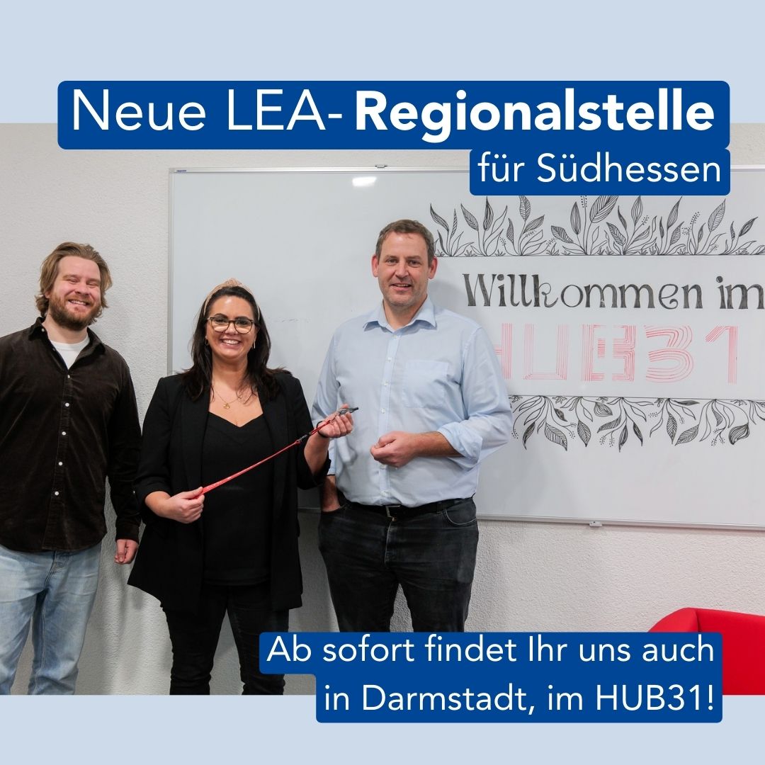 LEA Hessen (@lea_hessen) on Twitter photo Neue Regionalstelle der LEA Hessen in Darmstadt eröffnet – im HUB 31! 👋 Unsere zwei Regionalberater unterstützen alle Kommunen im Regierungsbezirk Darmstadt bei Fragen rund um #Klimawandelanpassung & lokalen #Klimaschutz, v.a. auch im ländlichen Raum.
<a href="/UmweltHessen/">Ministerium für Landwirtschaft und Umwelt Hessen</a> Neue Regionalstelle der LEA Hessen in Darmstadt eröffnet – im HUB 31! 👋 Unsere zwei Regionalberater unterstützen alle Kommunen im Regierungsbezirk Darmstadt bei Fragen rund um #Klimawandelanpassung & lokalen #Klimaschutz, v.a. auch im ländlichen Raum.
<a href="/UmweltHessen/">Ministerium für Landwirtschaft und Umwelt Hessen</a>