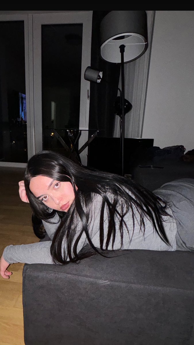 Trixie666xo's tweet photo. AMAZON GUTSCHEINE HER DAMIT! 😈
Du hast Zeit dich zu beweisen bis 21. Uhr
will hören wie sehr du dich freust mir den gutschein schenken zu dürfen
#amazonslave #humanatm #bdsm #findom https://t.co/nA9zYUJx8N