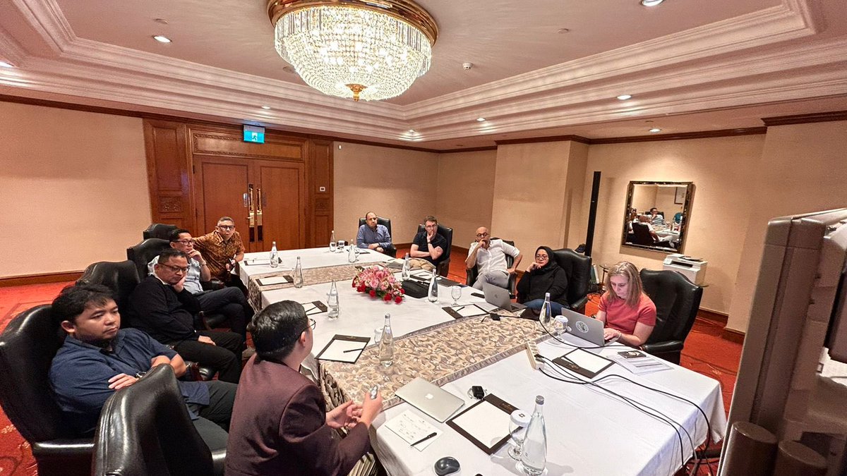 <a href="/PCRonline/">PCRonline 🫀</a> <a href="/aninkasaboe/">Aninka Saboe</a> <a href="/ANazmiCalik/">A.Nazmi Calik</a> <a href="/twj1974/">Tom Johnson</a> <a href="/ANazmiCalik/">A.Nazmi Calik</a> <a href="/twj1974/">Tom Johnson</a> <a href="/aninkasaboe/">Aninka Saboe</a> <a href="/PCRonline/">PCRonline 🫀</a> 

See you tomorrow!!