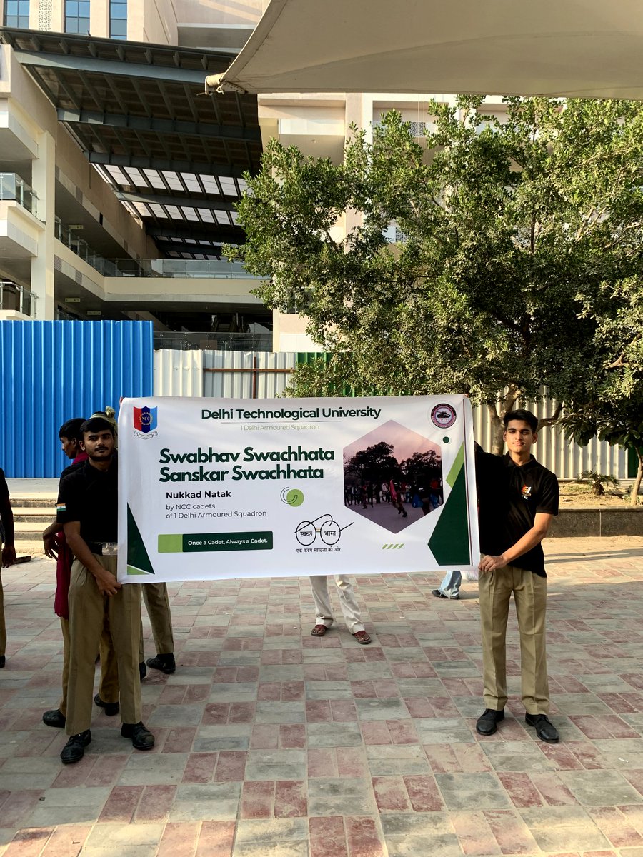 Thought-provoking Nukkad Natak by @DTU_NCC 'Sambhav Swachhata, Sanskar Swachhata,' spotlighting the urgent need for environmental and cultural cleanliness. Our cadets raised awareness on Yamuna pollution, urging us all to protect our rivers and traditions.l
