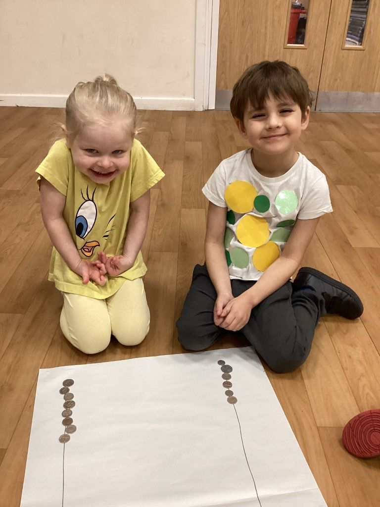 RawmarshSP's tweet image. 🐻 On Children in Need Day, staff and children wore yellow or Pudsey themed outfits.

Read the full story 👇
buff.ly/3ARu8Jn 
 
#WeRespectOthers