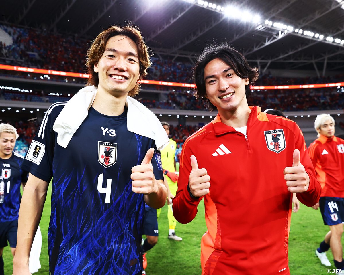 🔹𝗦𝗔𝗠𝗨𝗥𝗔𝗜 𝗕𝗟𝗨𝗘🔹 中国代表に3-1で勝利！🇯🇵 試合後の笑顔