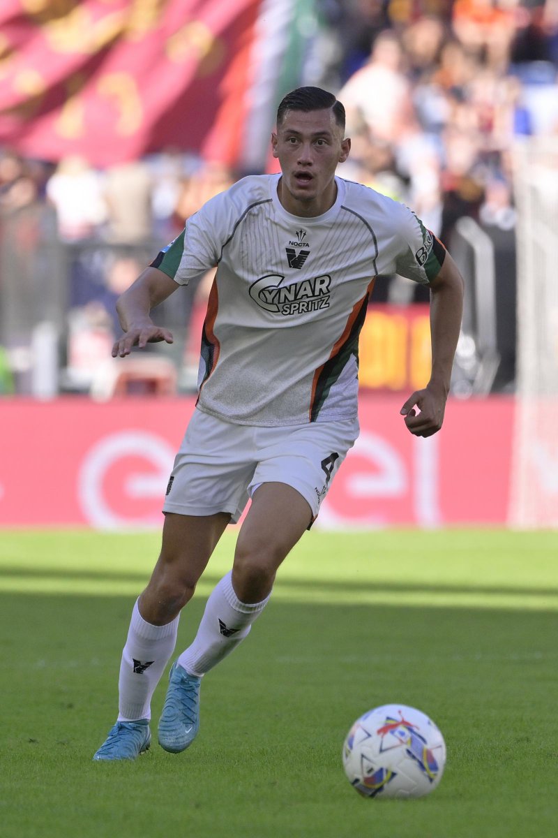 𝐉𝐚𝐲 𝐍𝐨𝐚𝐡 𝐈𝐝𝐳𝐞𝐬 ✊️😤

Kapten kita semua 🇮🇩🔥

#SerieA