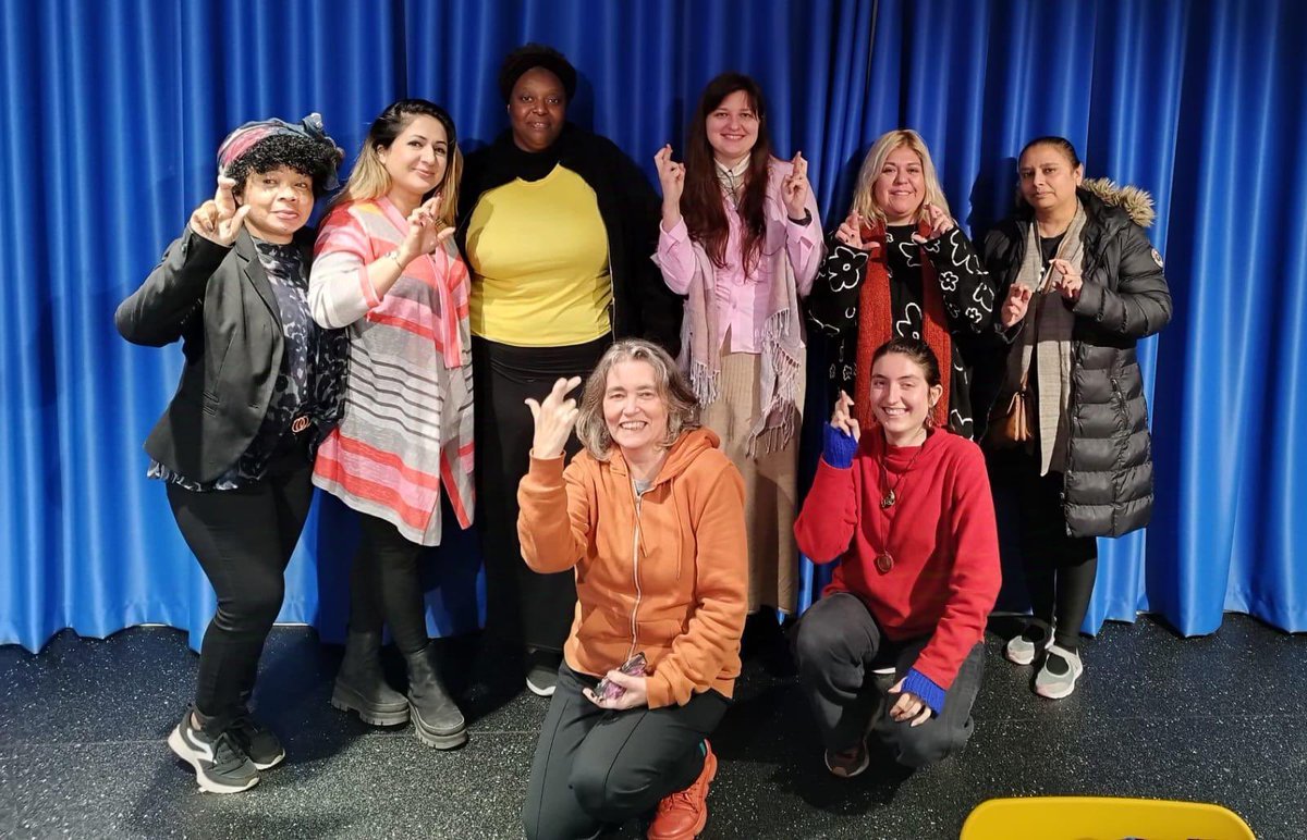 1/2 also want to say a huge thank you again to <a href="/HeritageFundUK/">The National Lottery Heritage Fund</a> for funding ‘Heritage Crafts’ project <a href="/CartwheelArts/">Cartwheel Arts</a> . I am so proud to be the researcher and also mentor for the incredible trainees for this truly wonderful projects.