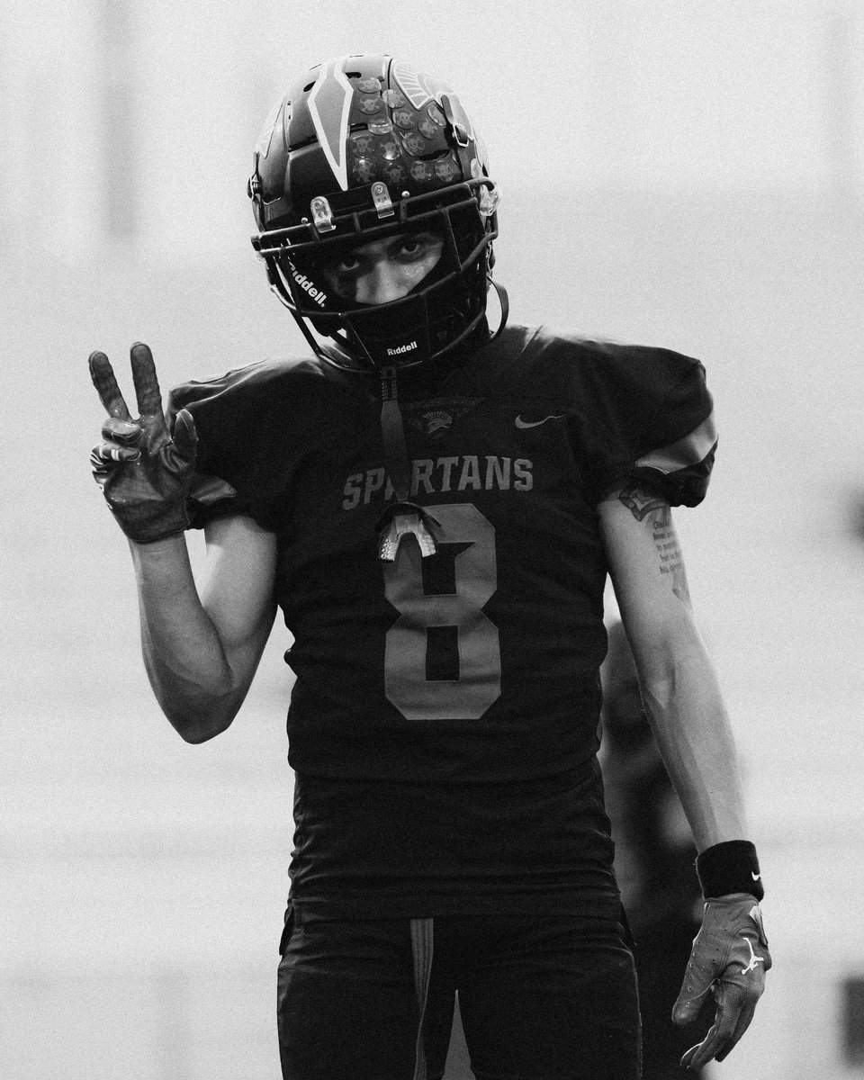 hudl.com/v/2QsbJm 
Senior stats
8 games played 
663 Yds
6 TDS 
52 Rec
