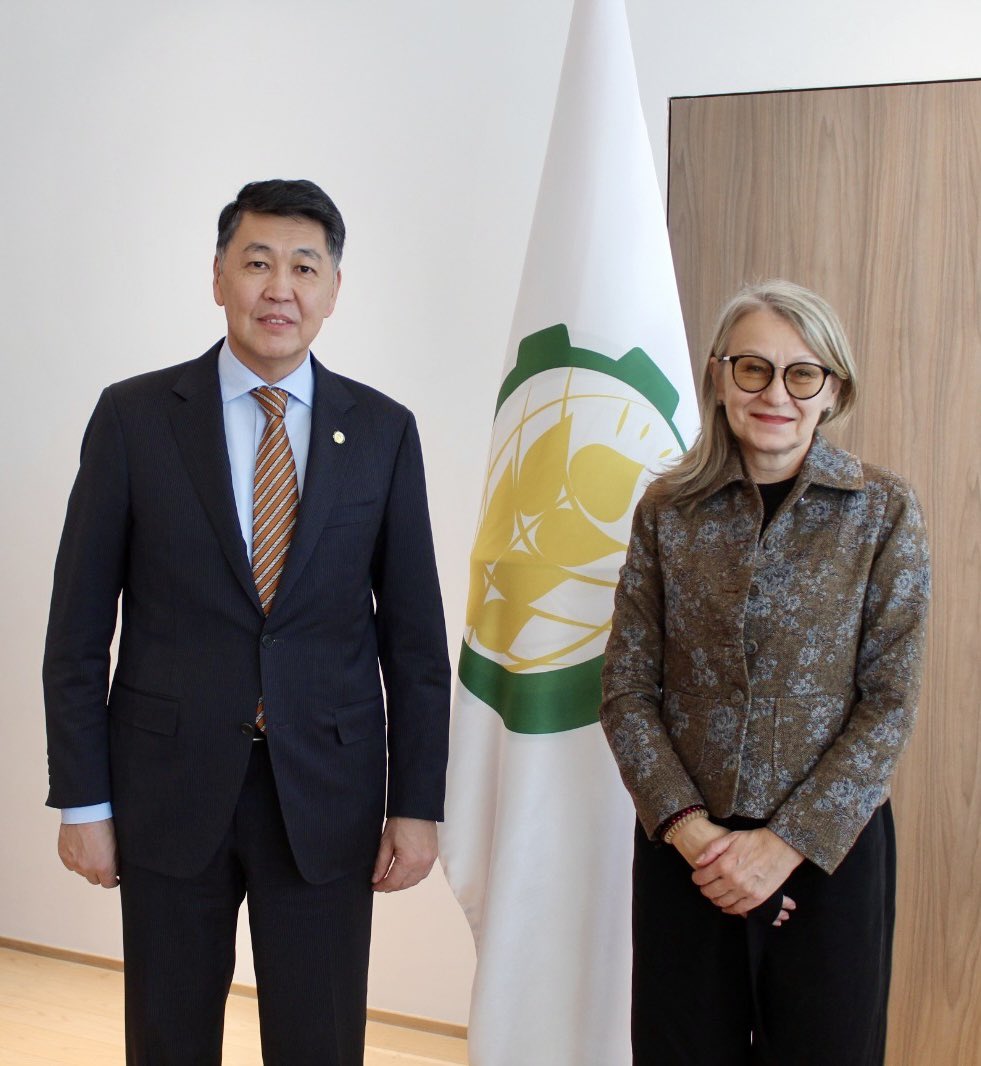 IOFS_Official's tweet photo. H.E. Amb. @BerikAryn, DG of IOFS, welcomed Estonia’s delegation led by Ms. Tiina Intelmann to the IOFS HQ. Discussions highlighted joint efforts in tackling global food security through innovation, sustainable practices, and capacity building. #IOFS #Estonia #FoodSecurity https://t.co/cWOm0z9S02