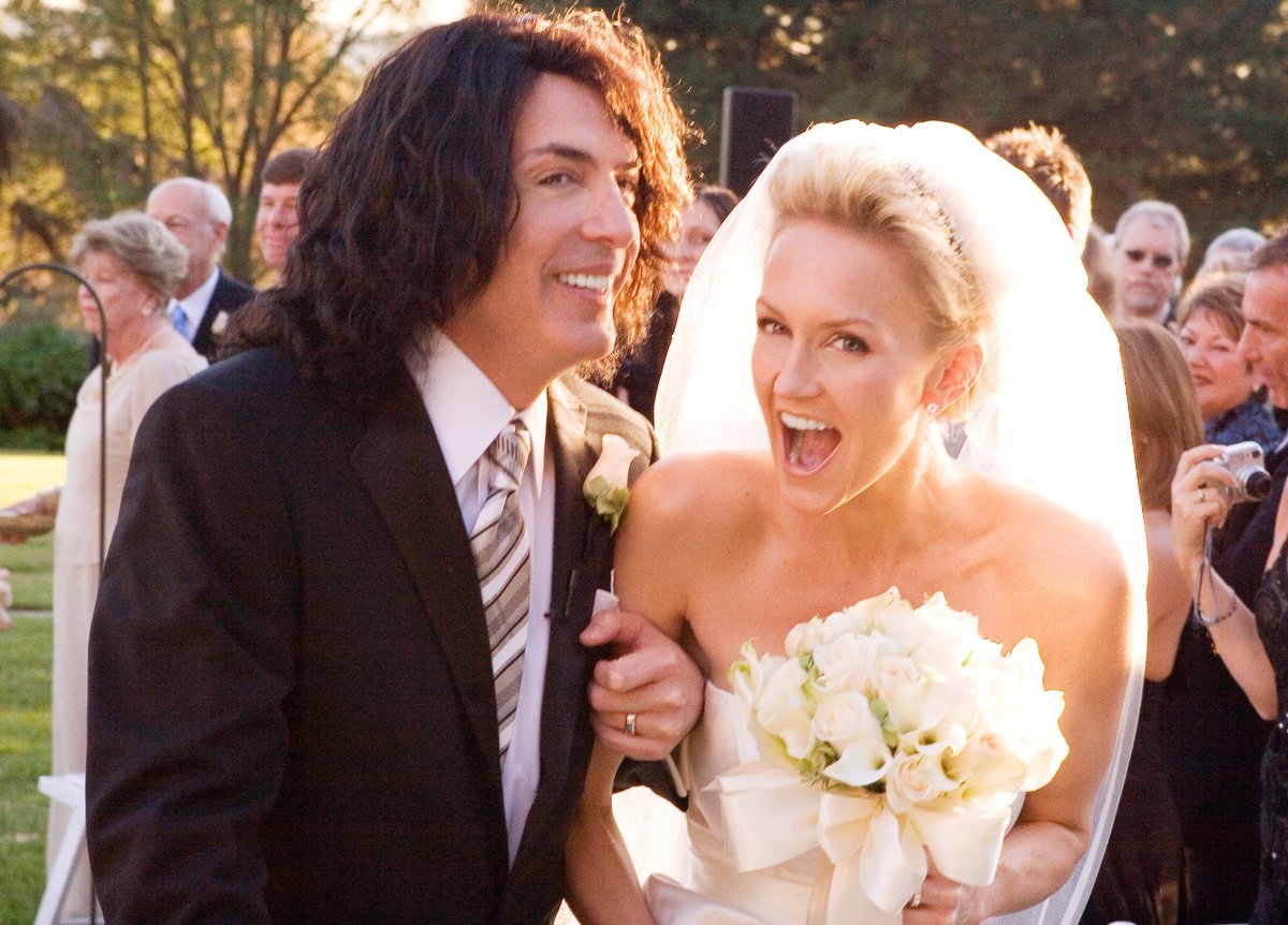 HAPPY ANNIVERSARY BABY! Married 19 years today and I know one lifetime will never be enough.