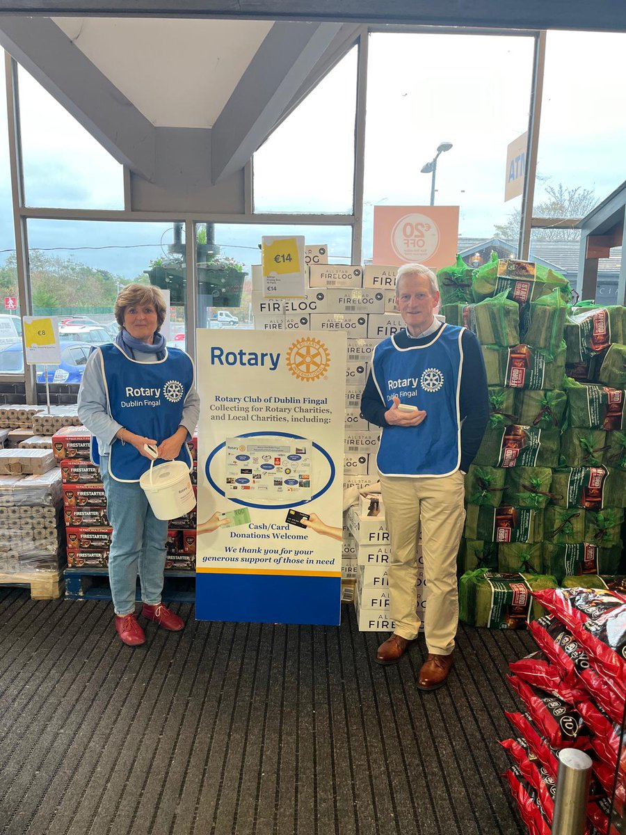 Last weekend a fantastic collection for the Dublin Fingal Rotary club raised over €3,900 for Rotary Charities and Local Charities.
Fundraising chairman Michael Kennedy expressed gratitude to SuperValu, Sutton.
Brian Fitzsimons, club president, thanked members who participated.