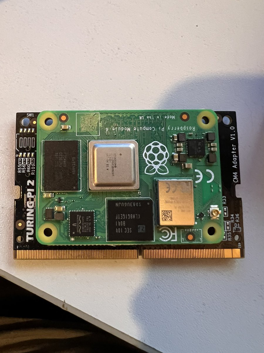 einsteinagogo's tweet photo. So ESXi ARM 8.0U3b runs/works on @turingpi using @Raspberry_Pi CM4 ! @lamw @cypou @esxi_arm @vExpert @vmtnblogbeat @WhatAintInside https://t.co/8DwRyqGFpR