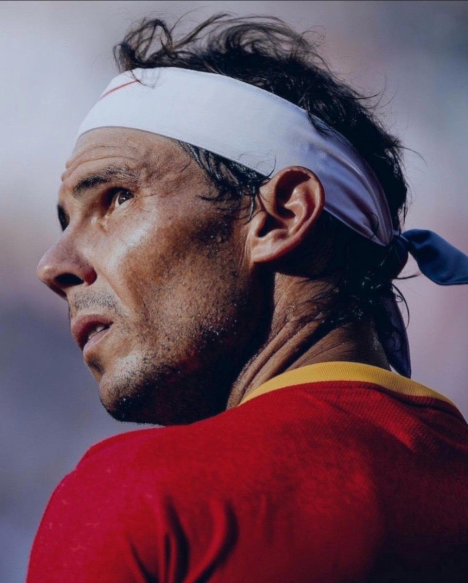 COMIENZA
EL
ÚLTIMO 
BAILE