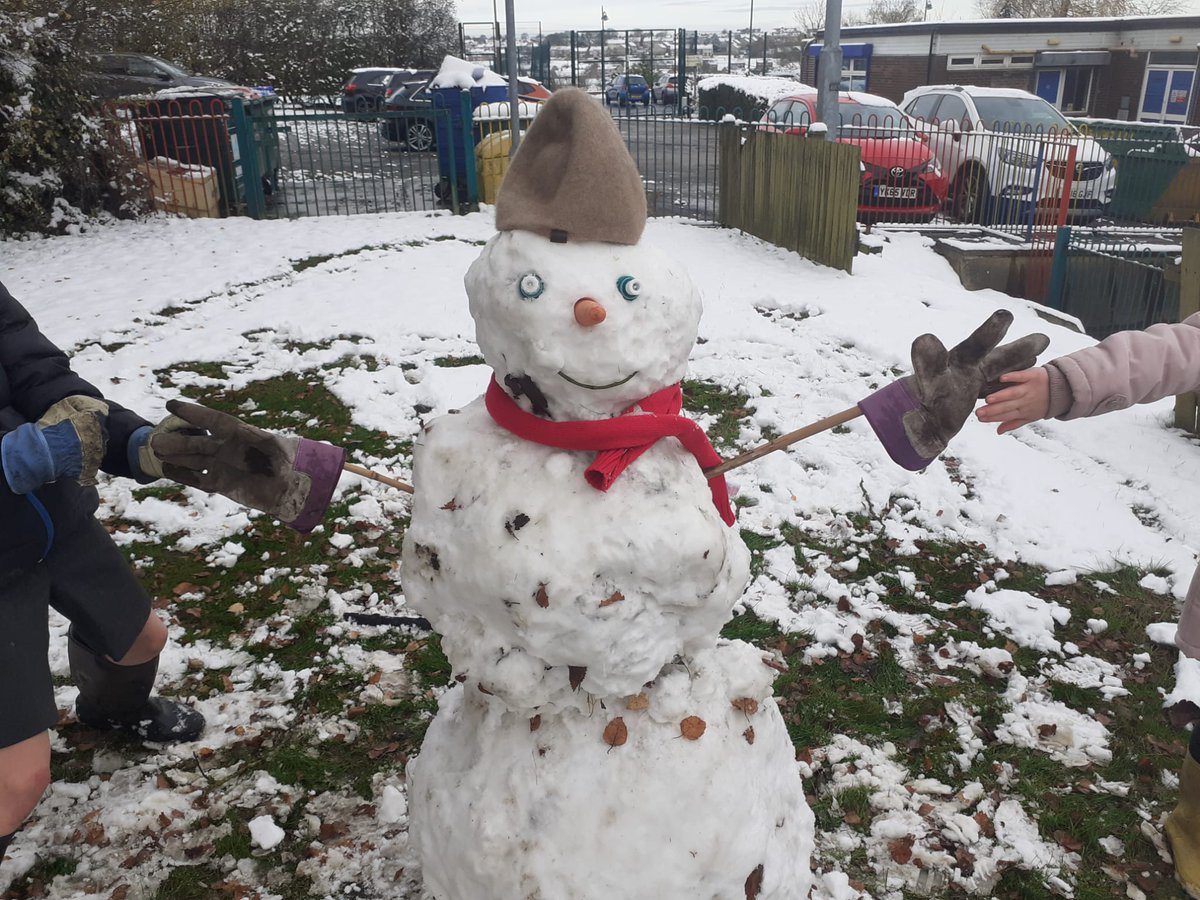 Ryecroft Academy tweet media