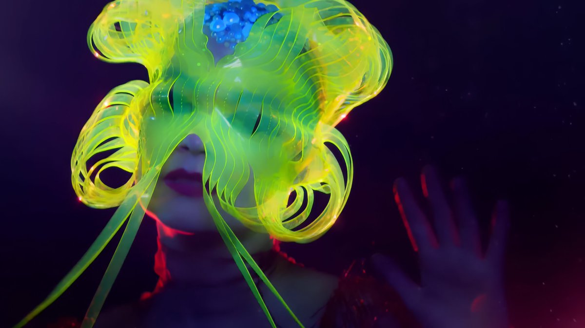 bjork's tweet photo. ( cornucopia the book shipping later this week !! ) 

sharing one of the glowing avatars woven into cornucopia - all of whom are represented in CORNUCOPIA the book. a modern marionette who alchemically mutates, from puppet to puppet, from the injury of a heart wound to a fully healed state. 
this one belongs to notget and was created by warren du preez and nick thornton-jones. 
the others by andrew thomas huang, gabríela friðriksdóttir and pierre-alain giraud, nick knight, tobias gremmler, and warren du preez and nick thornton-jones.
i love all of them and i hope you do too. 

warmthness,

björk

CORNUCOPIA the book • edited and designed at M/M (Paris) • photographs by Santiago Felipe @santiagraphy

PRE-ORDER HERE https://t.co/4MocKYoEIv