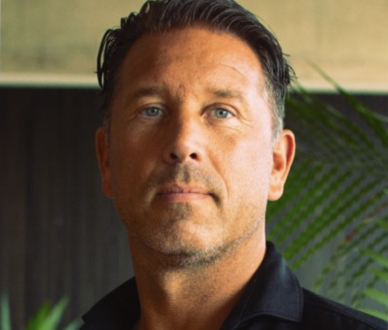 FONKmag's tweet photo. Robert van der Starre nieuwe algemeen directeur Centercom Buitenreclame

https://t.co/pF3qhZbUeD https://t.co/BWOsfWgfHy